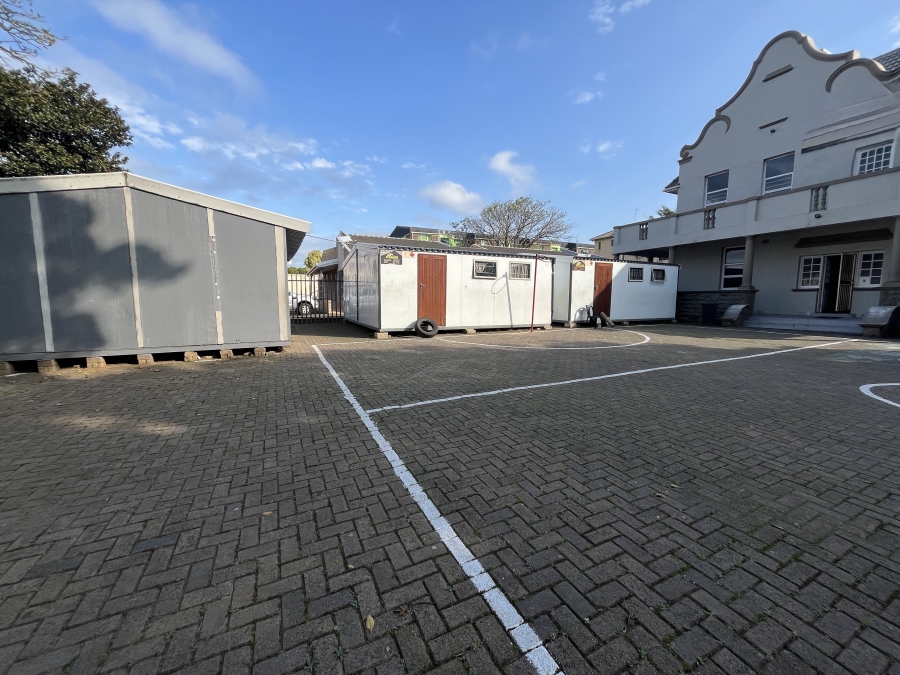 Commercial Property for Sale in Southernwood Eastern Cape